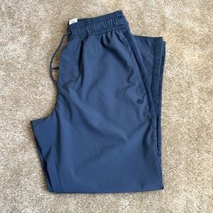 Beautiful navy blue lightweight straighten athletic pants